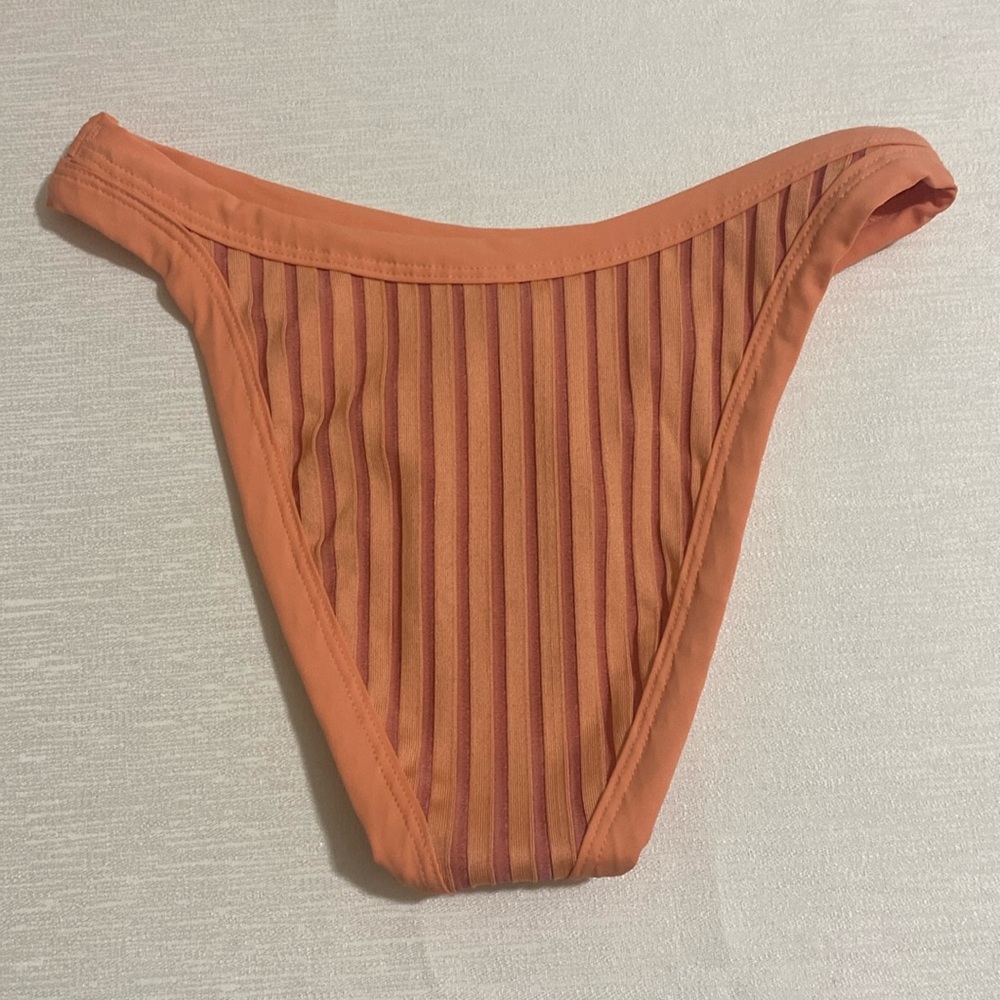 L*SPACE FOLEY BOTTOM BITSY Ribbed Bikini Bottom Women's Size XS - Picture 2 of 5